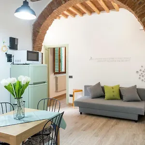  Apartment Giulia In S.reparata Italy