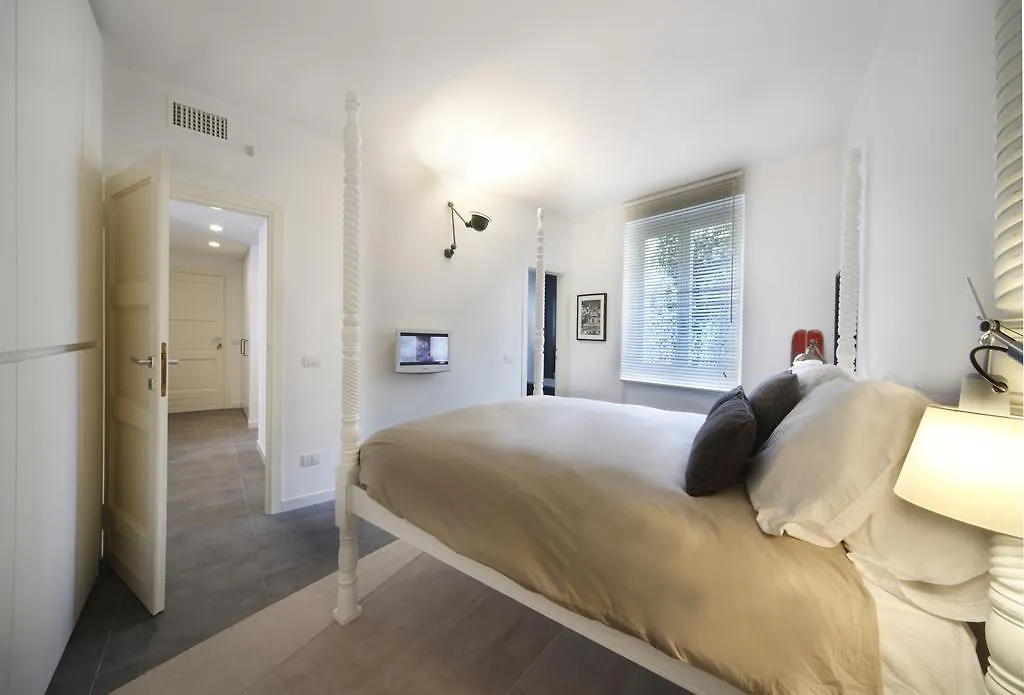 Charming Lake View Apartment Bellagio